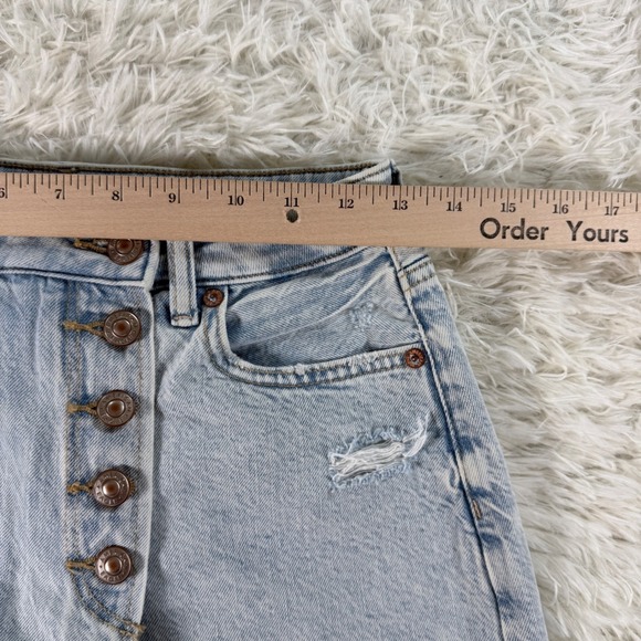 American Eagle Denim Jean Skort Light Wash Size 4 Chic Summer Casual Y2K 90s - Picture 6 of 12